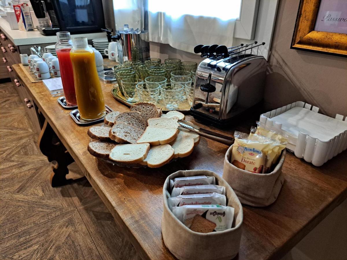 051 Room & Breakfast Болонья Экстерьер фото